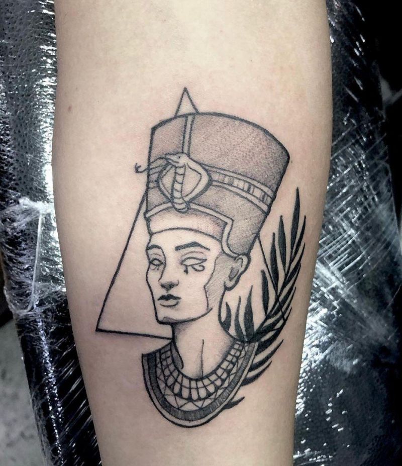 30 Pretty Nefertiti Tattoos You Will Love