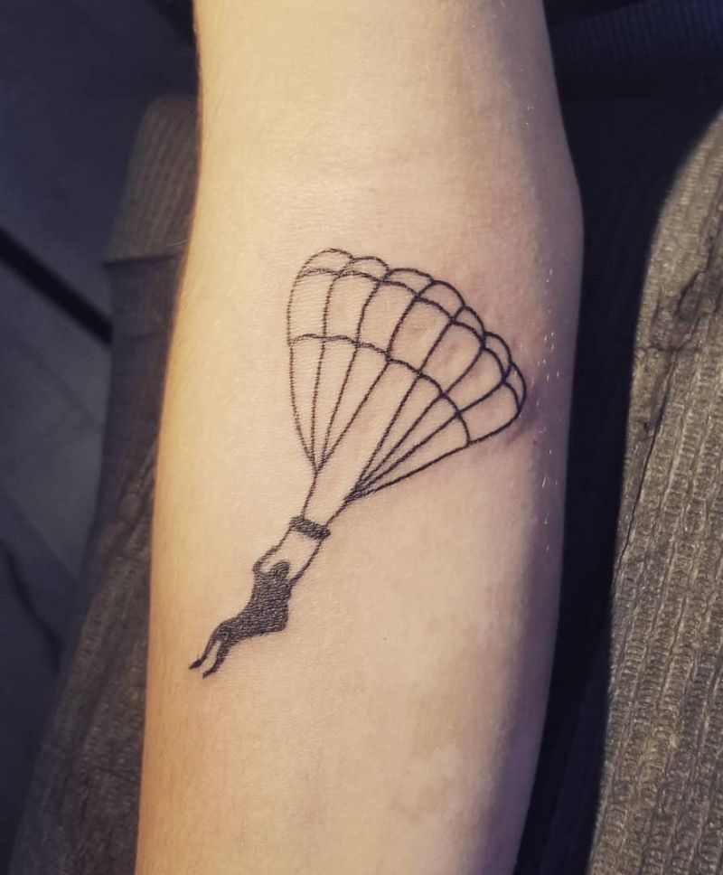 30 Unique Parachute Tattoos to Inspire You