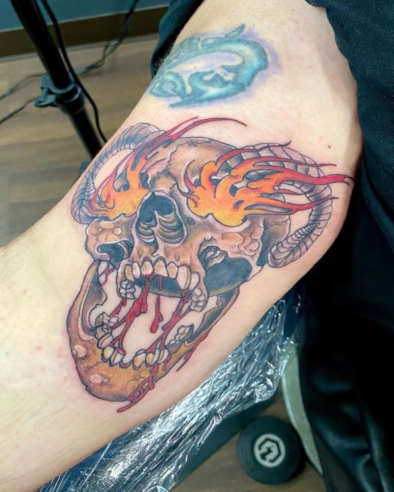 30 Pretty Burning Skull Tattoos to Inspire You