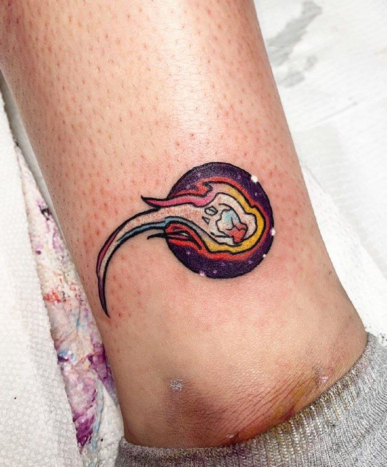 30 Pretty Comet Tattoos You Can Copy