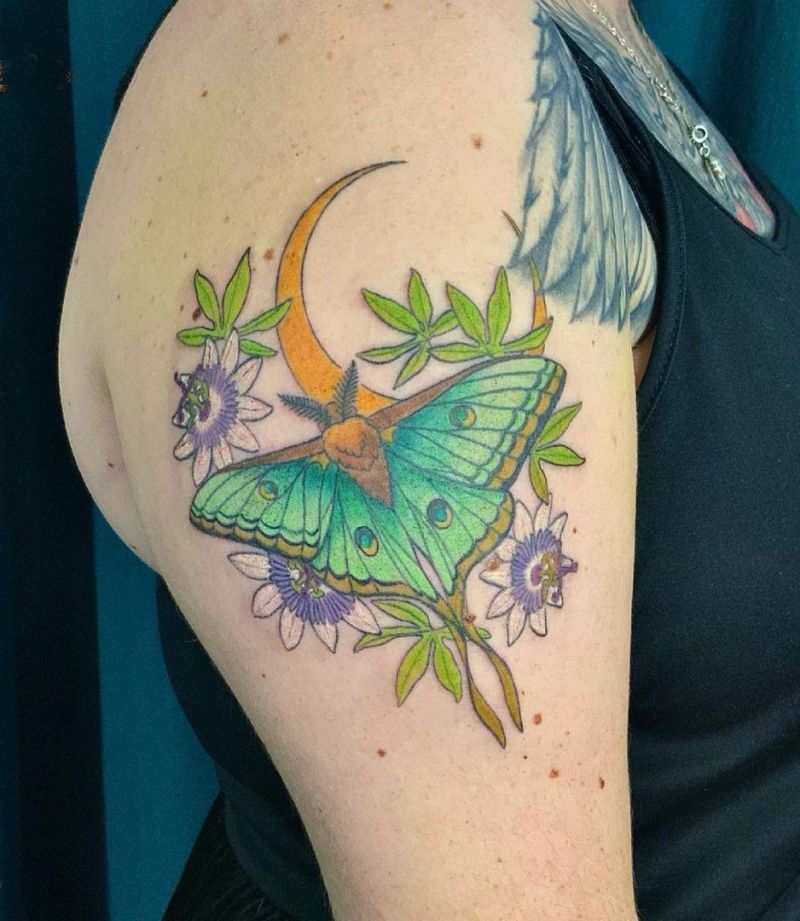 30 Pretty Luna Moth Tattoos to Inspire You