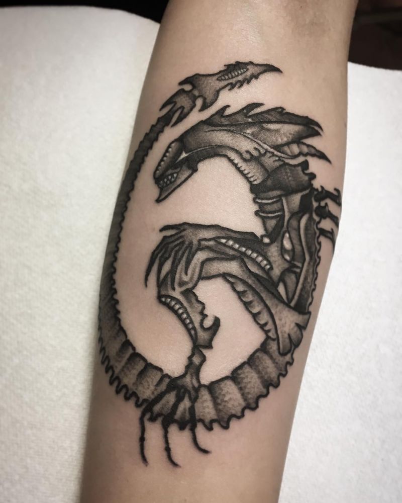 30 Unique Facehugger Tattoos for Your Inspiration