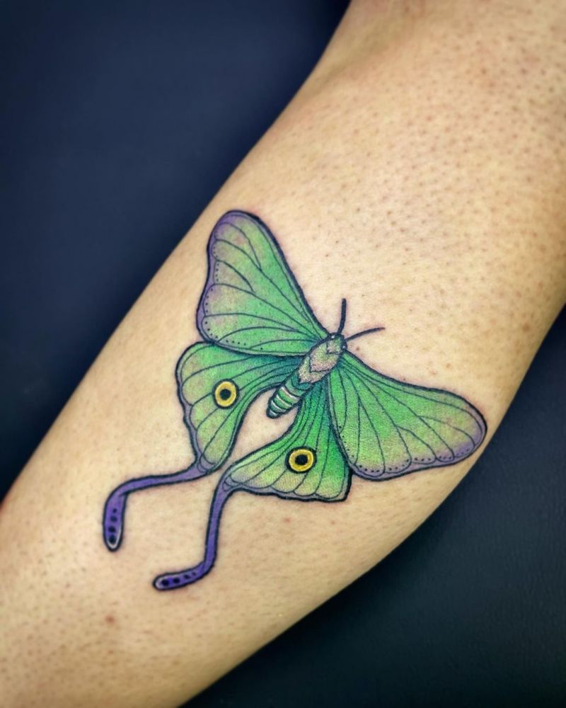 30 Pretty Luna Moth Tattoos to Inspire You