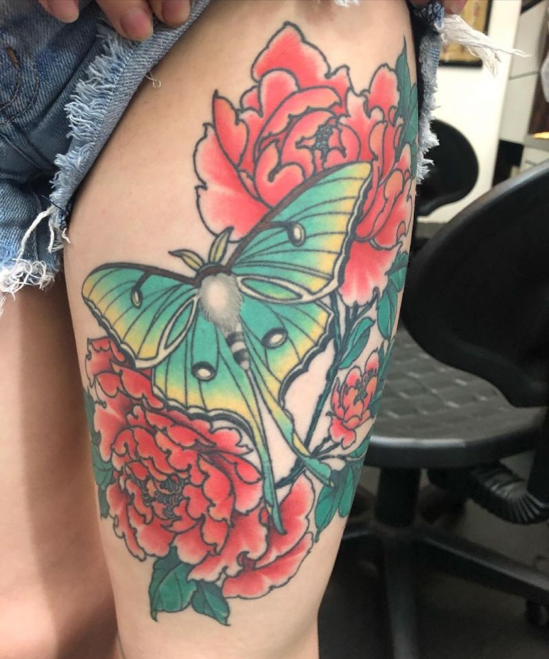 30 Pretty Luna Moth Tattoos to Inspire You