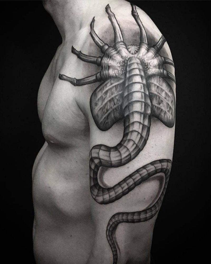 30 Unique Facehugger Tattoos for Your Inspiration