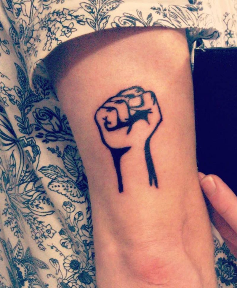 30 Pretty Raised Fist Tattoos to Inspire You