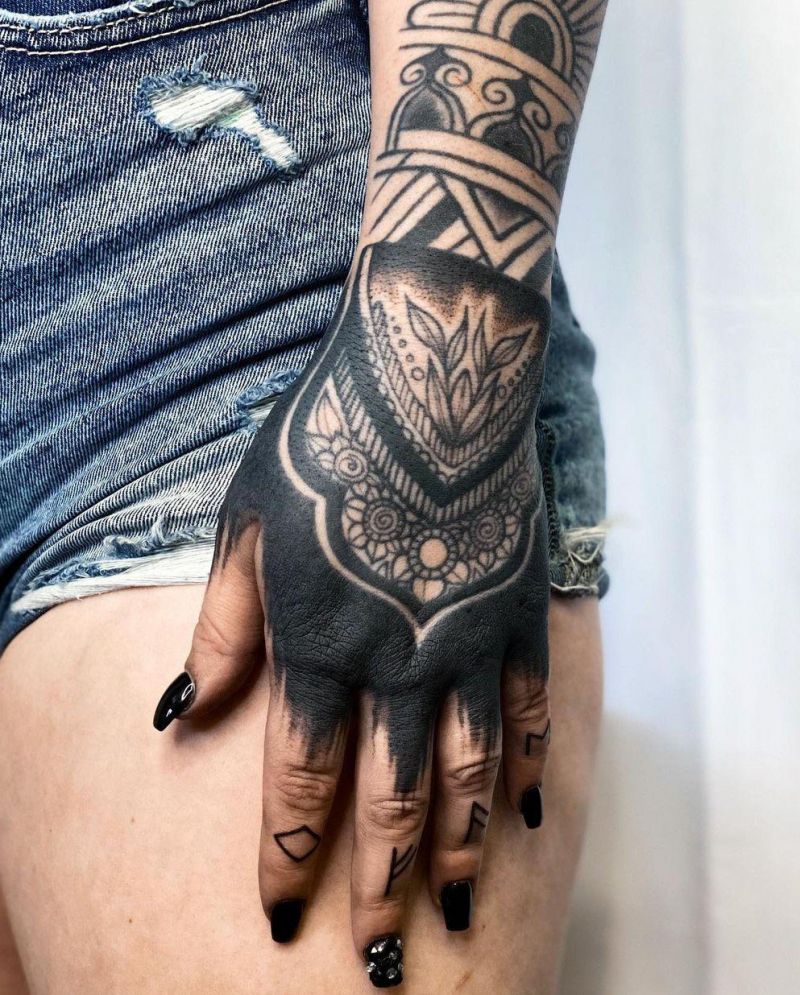 30 Pretty Hand Tattoos You Must Love