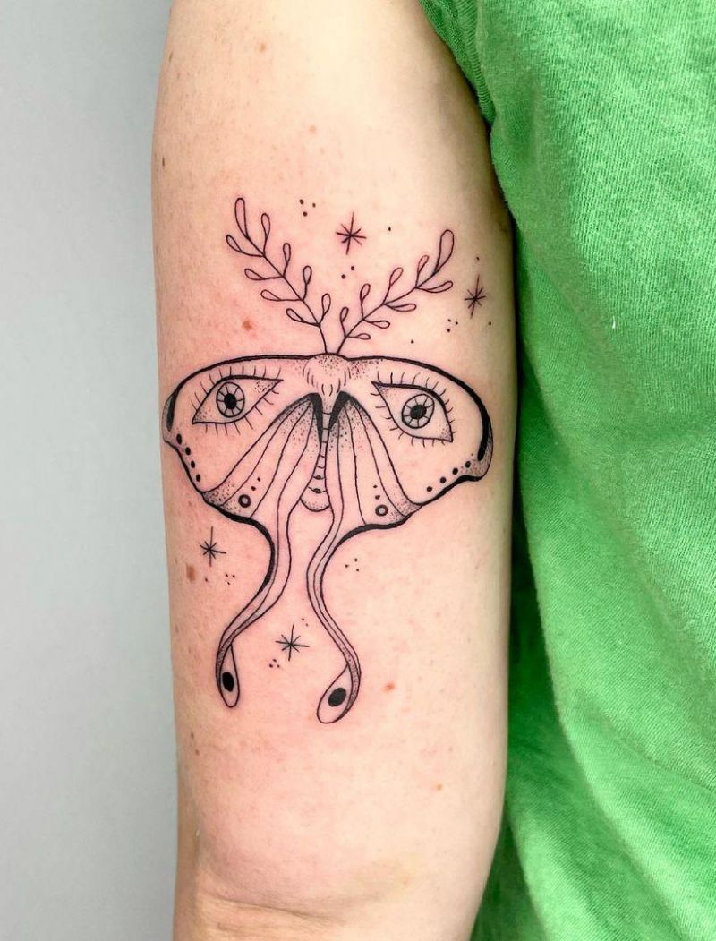 30 Pretty Luna Moth Tattoos to Inspire You