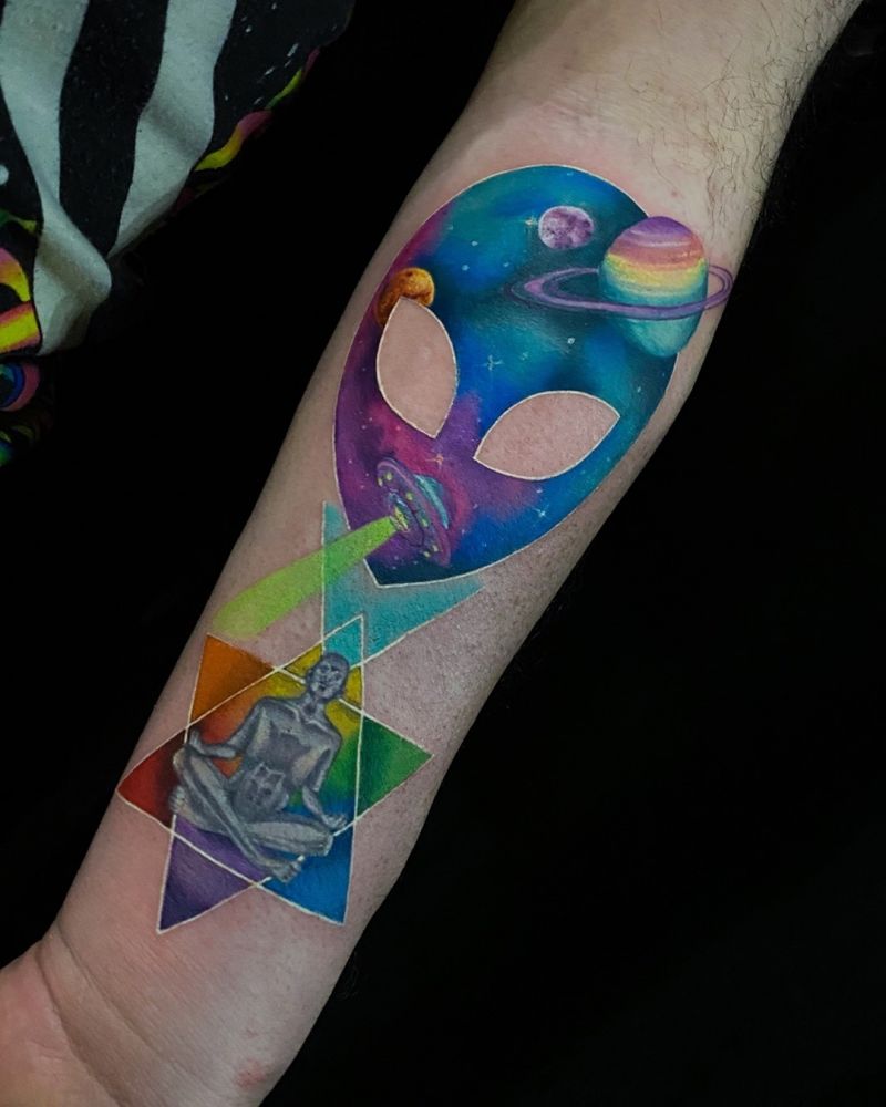 30 Unique Alien Tattoos You Can Copy