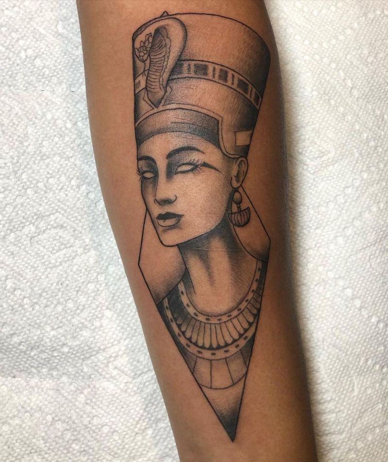 30 Pretty Nefertiti Tattoos You Will Love