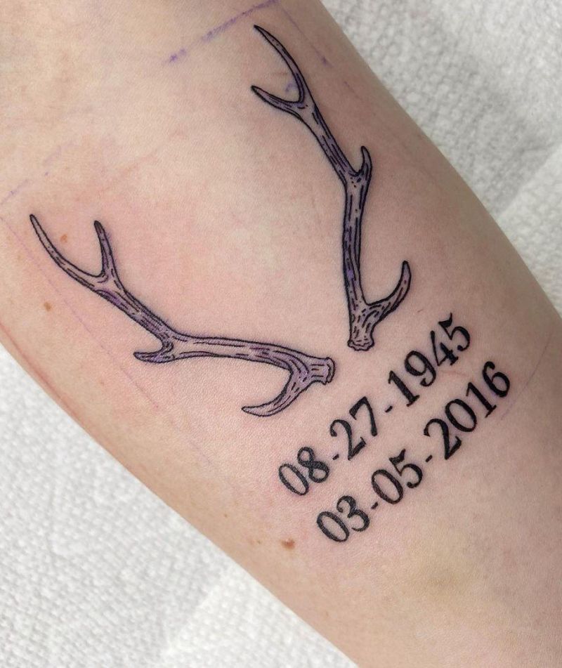 30 Pretty Antler Tattoos to Inspire You