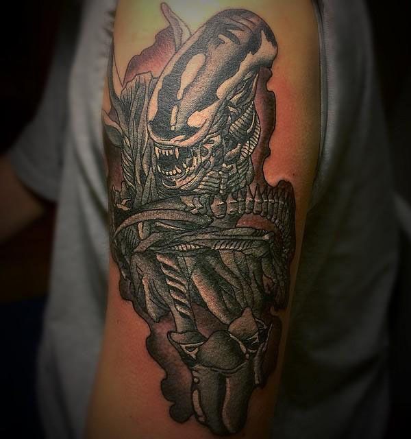 30 Unique Facehugger Tattoos for Your Inspiration