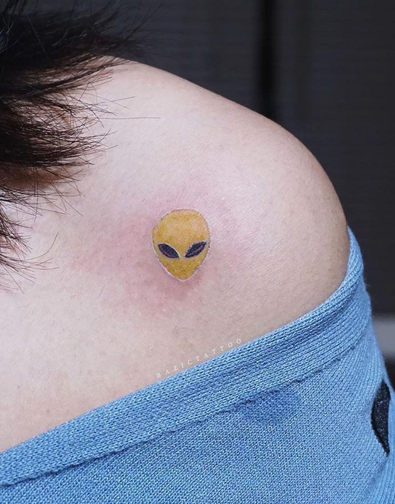 30 Unique Alien Tattoos You Can Copy