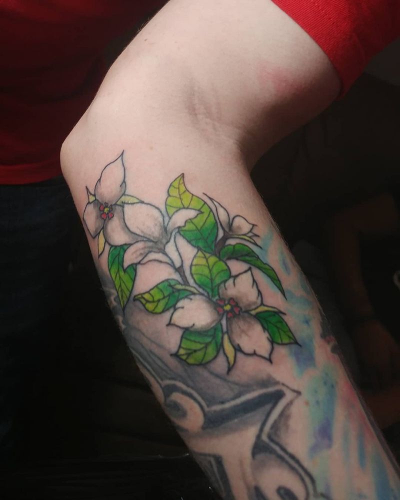 30 Pretty Trillium Tattoos You Can Copy