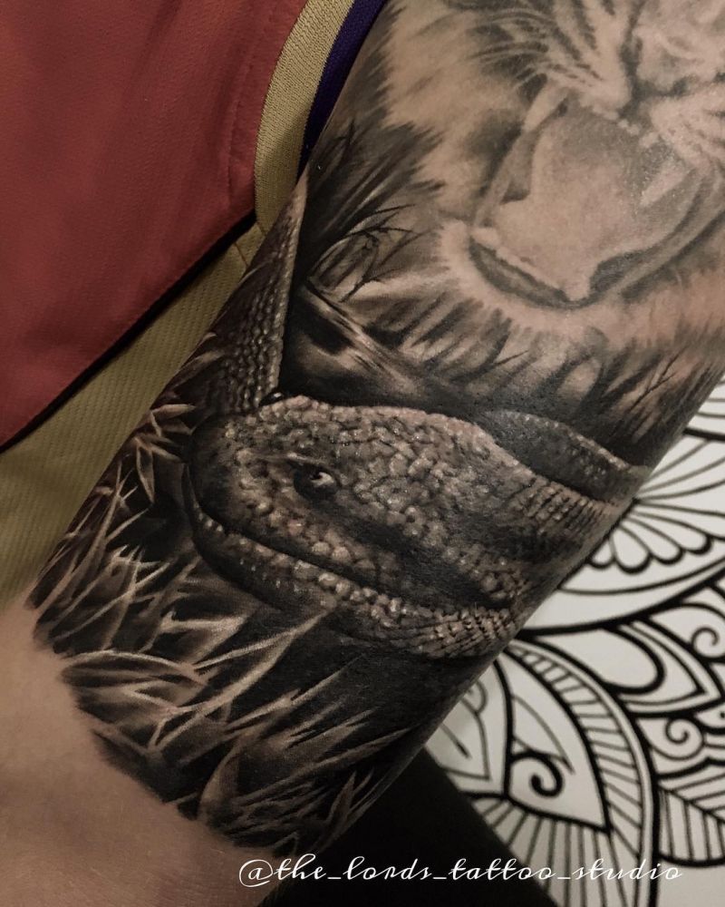 16 Pretty Anaconda Tattoos to Inspire You