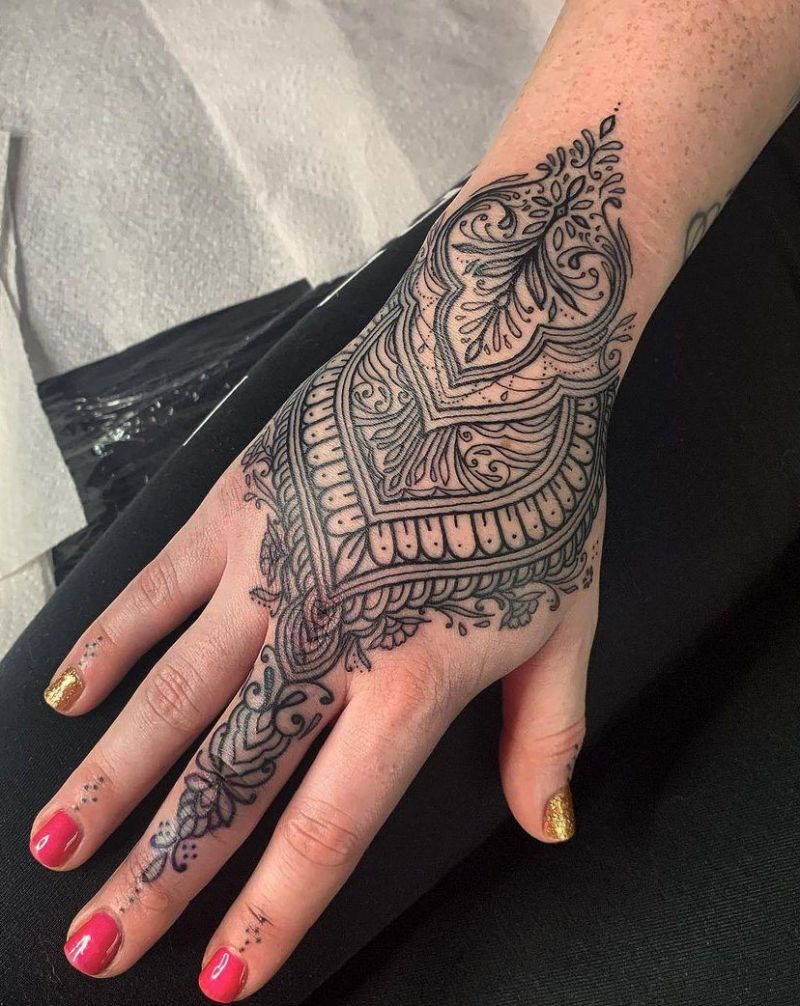 30 Pretty Hand Tattoos You Must Love