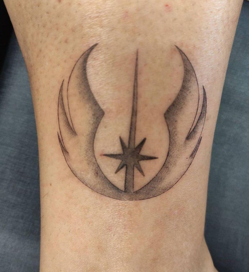 30 Pretty Star Wars Tattoos for Your Inspiration