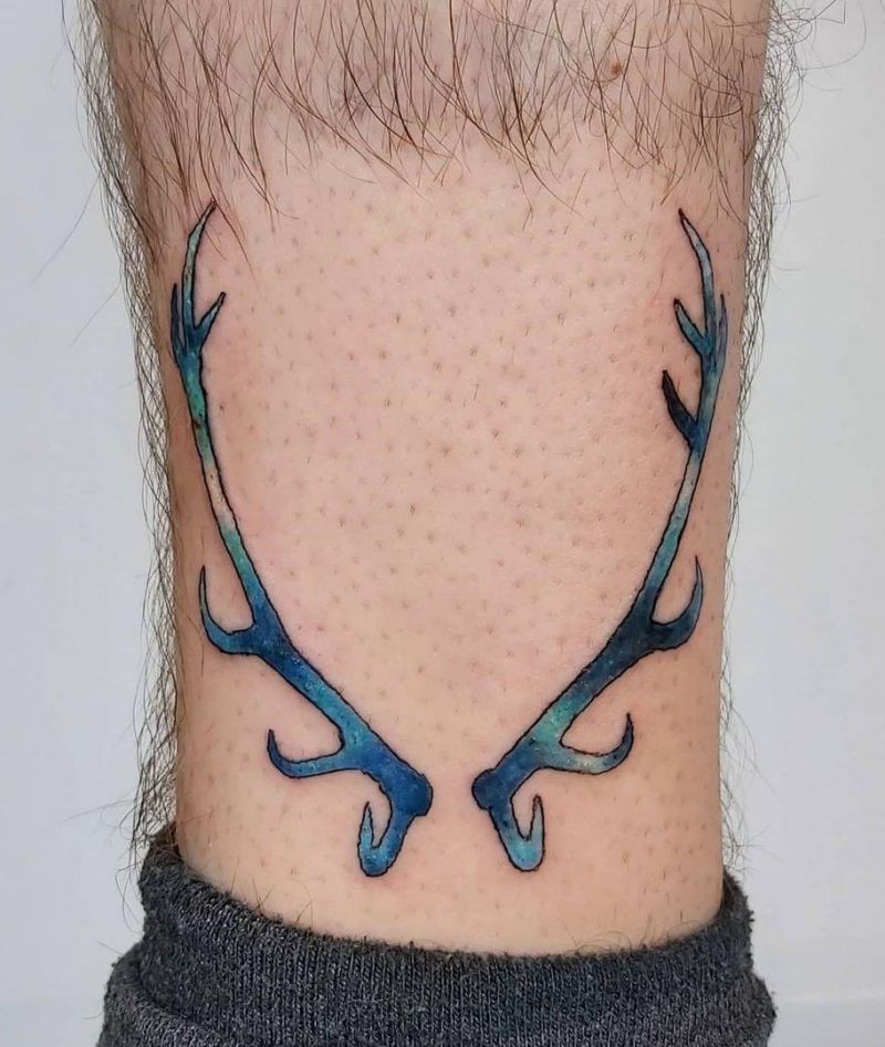 30 Pretty Antler Tattoos to Inspire You