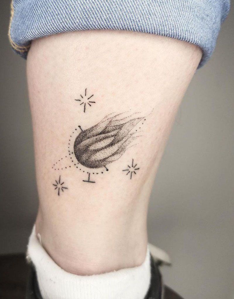 30 Pretty Comet Tattoos You Can Copy