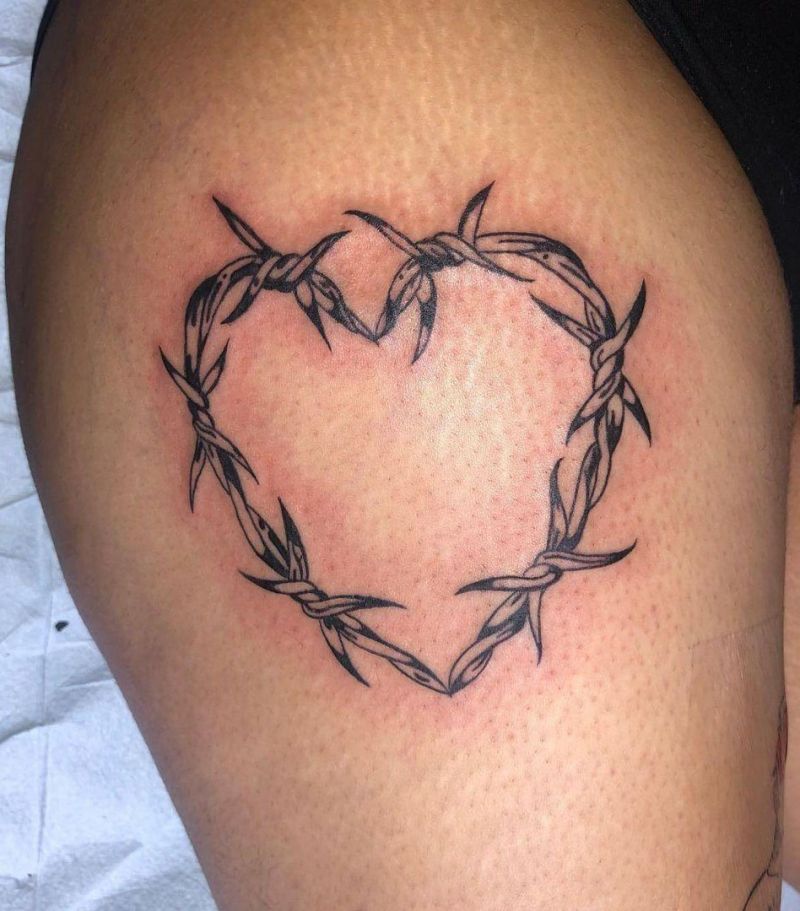 30 Pretty Barbed Wire Tattoos You Must Try