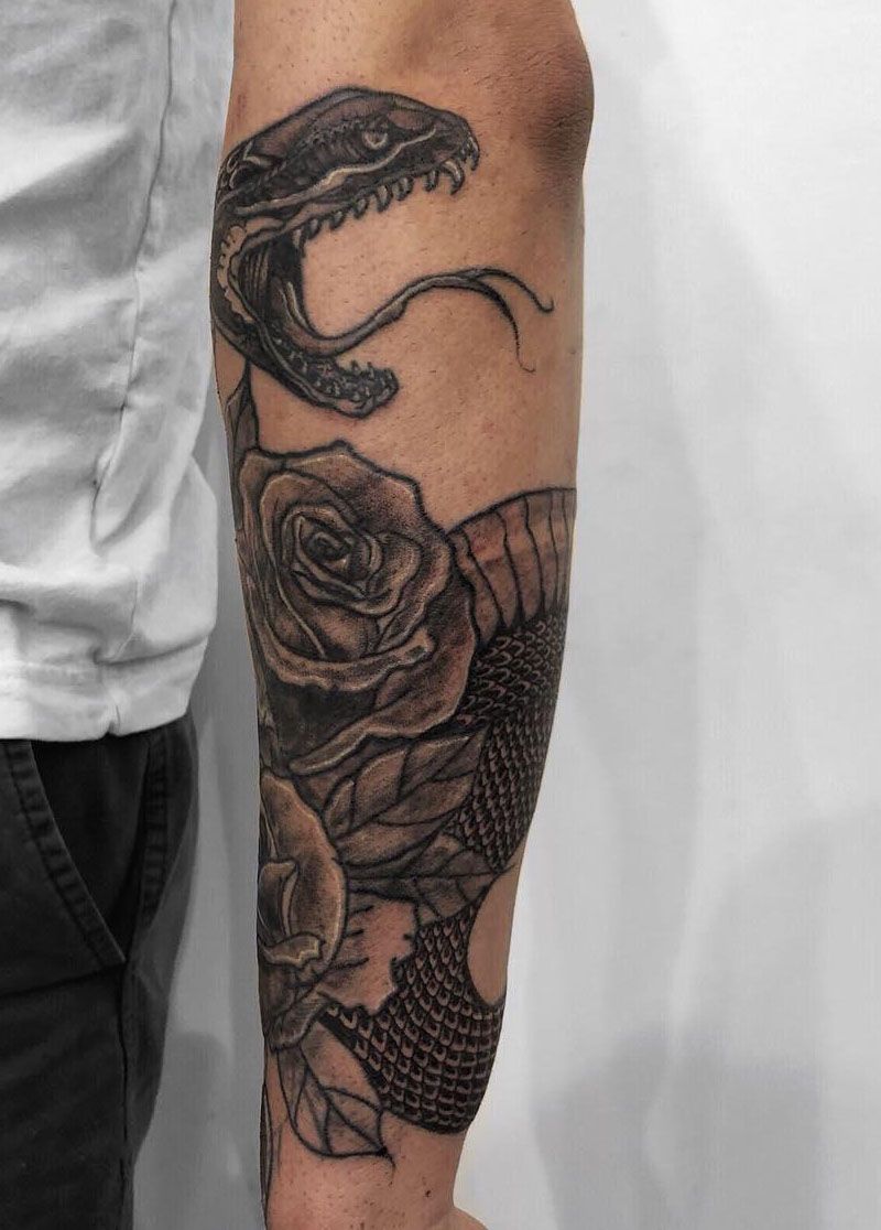 16 Pretty Anaconda Tattoos to Inspire You