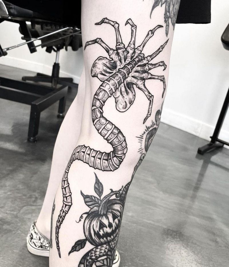 30 Unique Facehugger Tattoos for Your Inspiration