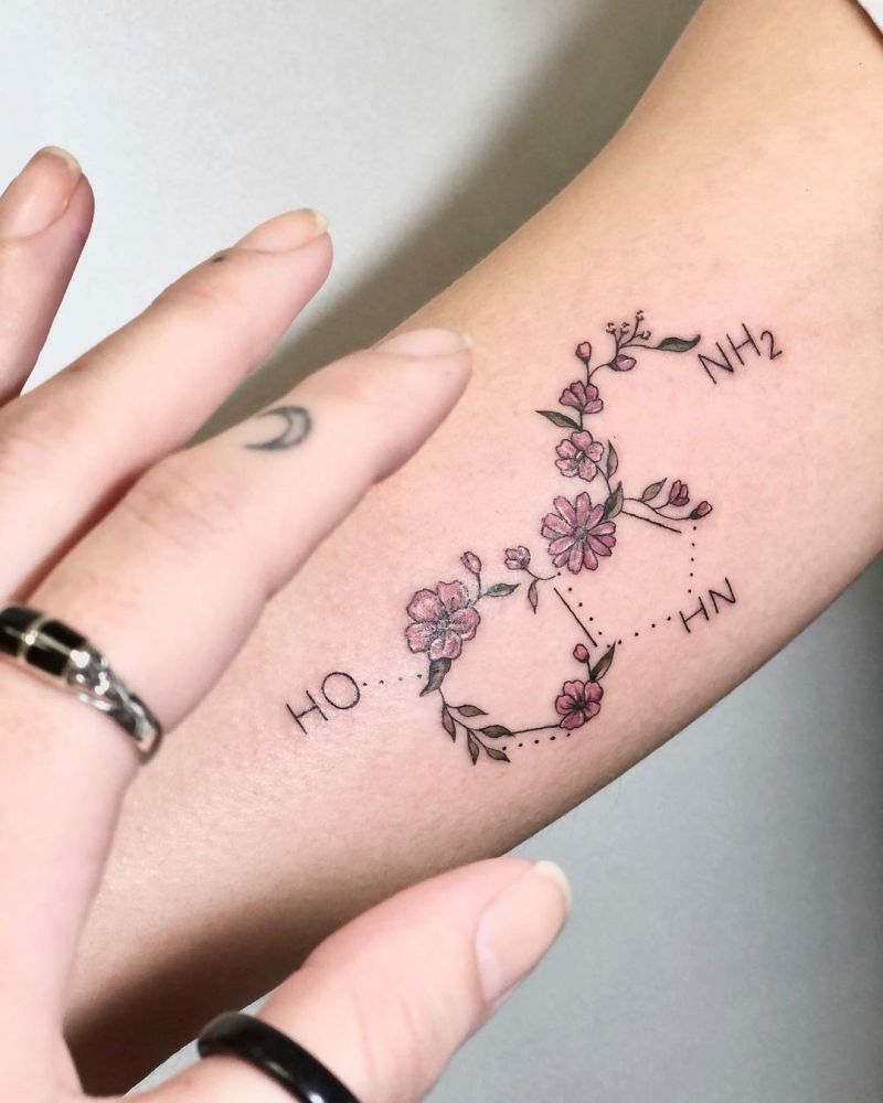 30 Pretty Molecule Tattoos You Must Love