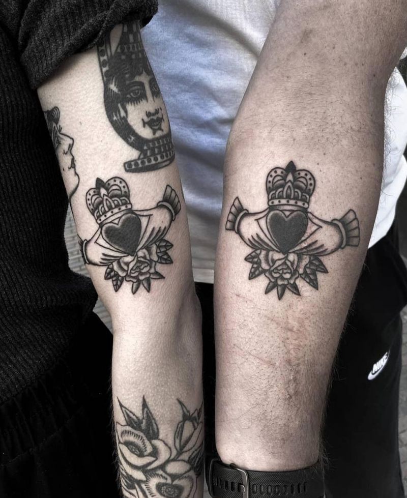 30 Pretty Claddagh Tattoos You Must Love