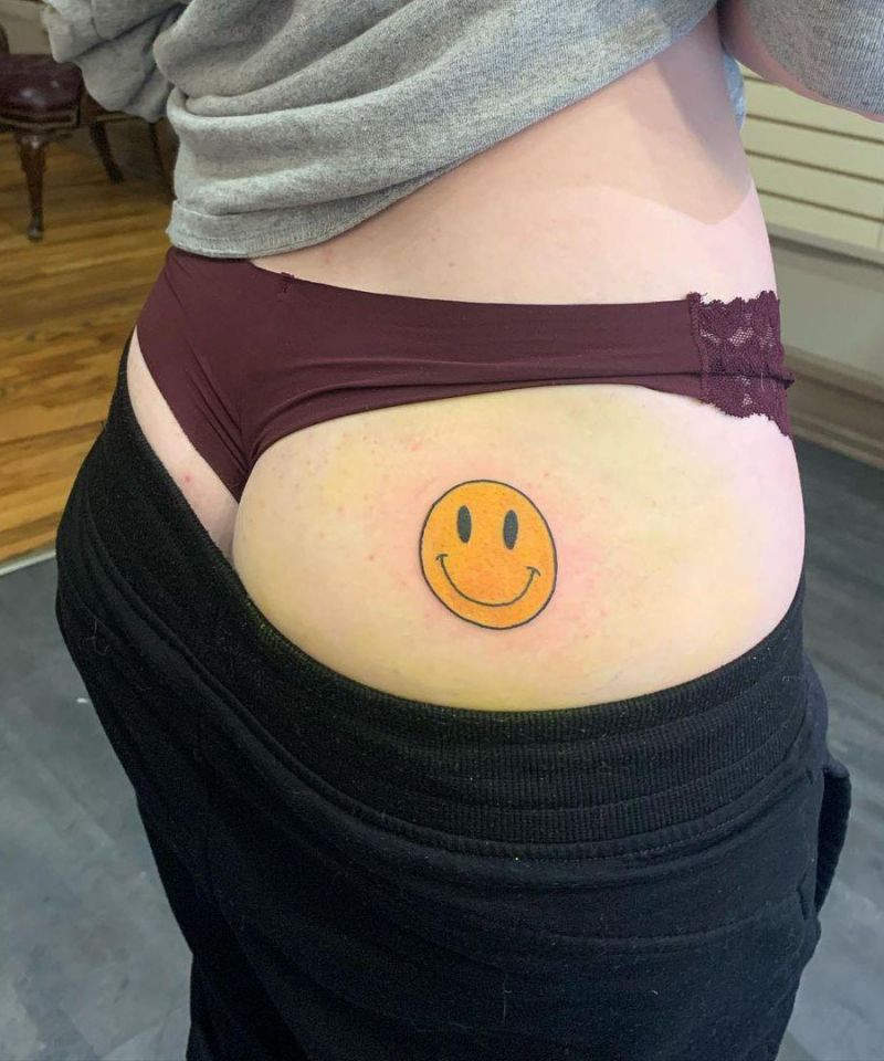 30 Pretty Smiley Face Tattoos You Can Copy