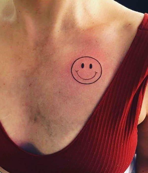 30 Pretty Smiley Face Tattoos You Can Copy