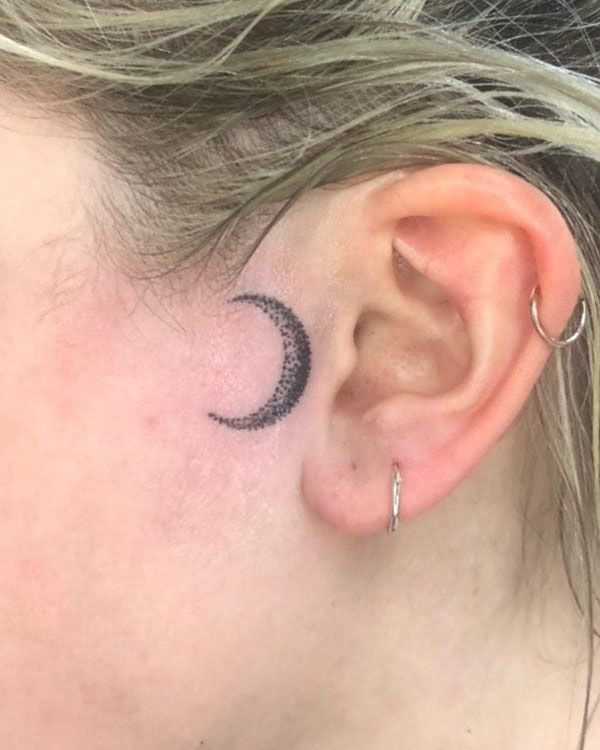 30 Pretty Crescent Moon Tattoos You Can Copy