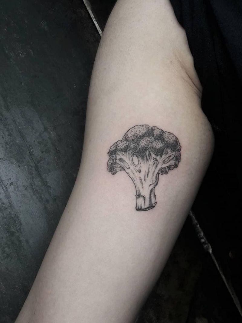 30 Pretty Broccoli Tattoos You Will Love