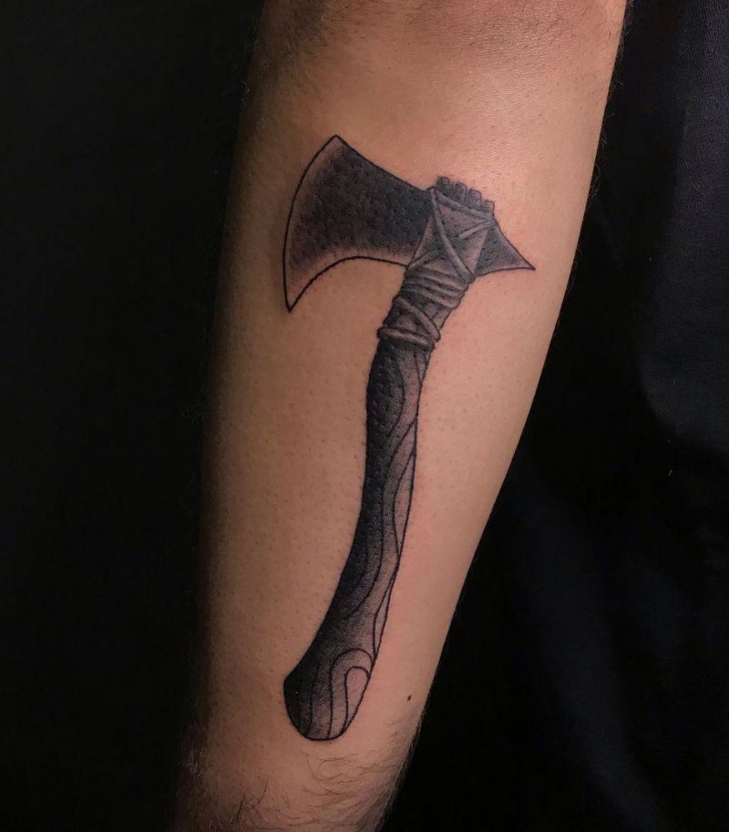 30 Gorgeous Hatchet Tattoos to Inspire You