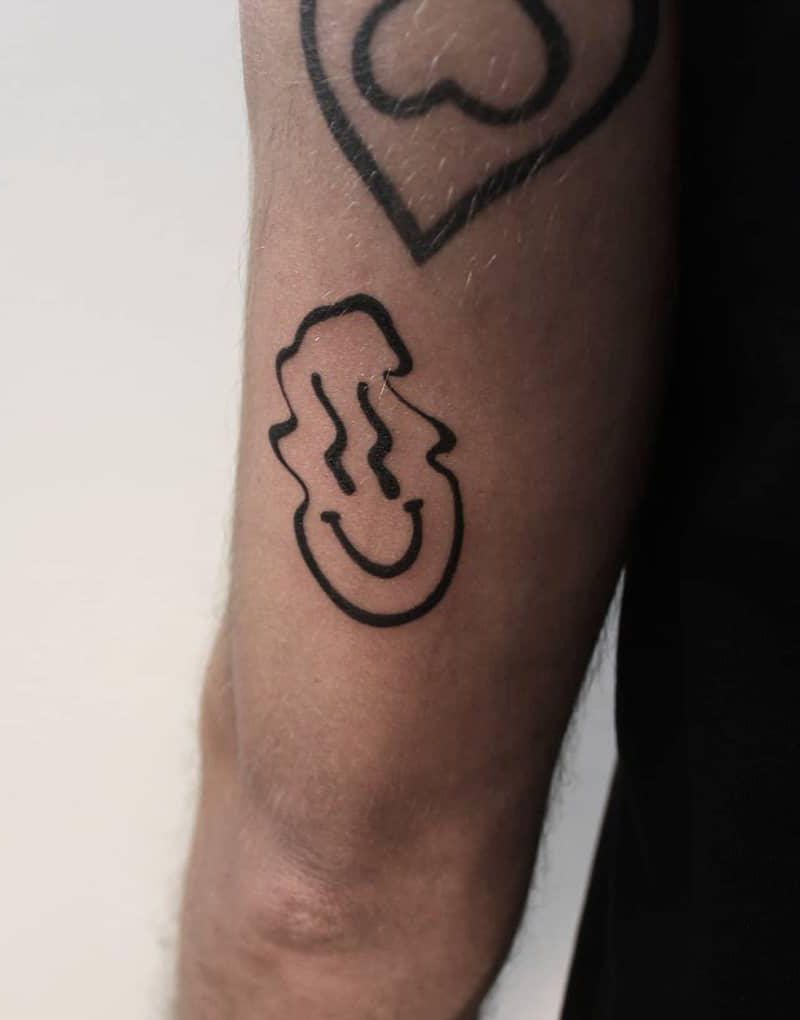 30 Pretty Smiley Face Tattoos You Can Copy