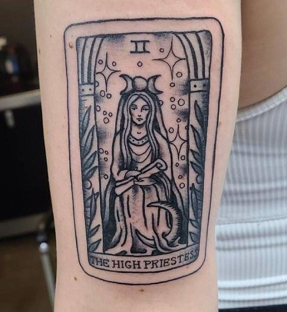 30 Pretty Tarot Tattoos You Can Copy