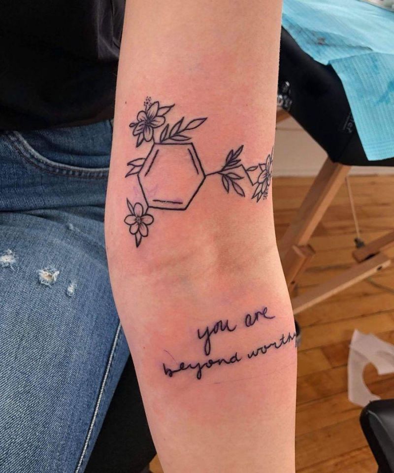 30 Pretty Molecule Tattoos You Must Love