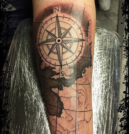 30 Pretty Compass and Map Tattoos You Will Love