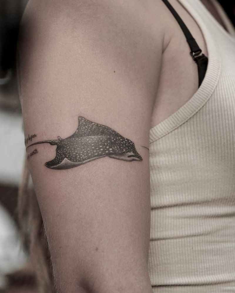 30 Pretty Eagle Ray Tattoos for Your Inspiration