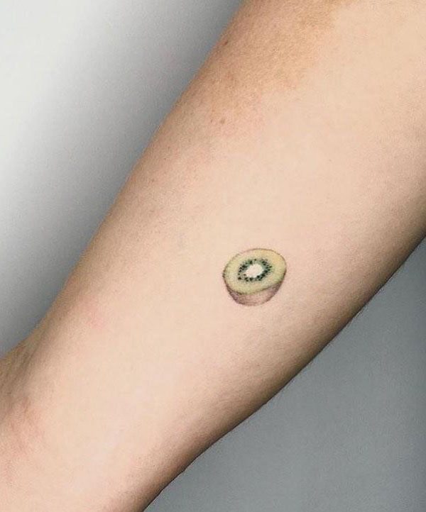 30 Pretty Kiwifruit Tattoos You Will Love