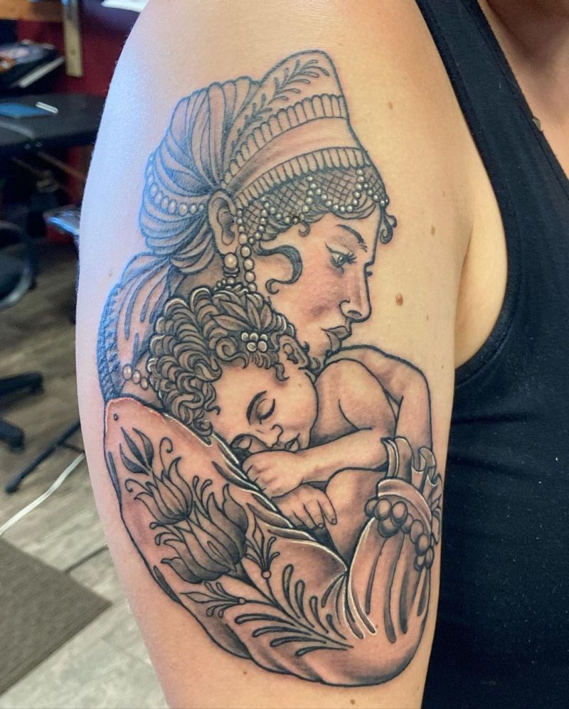 30 Delicate Mother Love Tattoos You Won't Regret