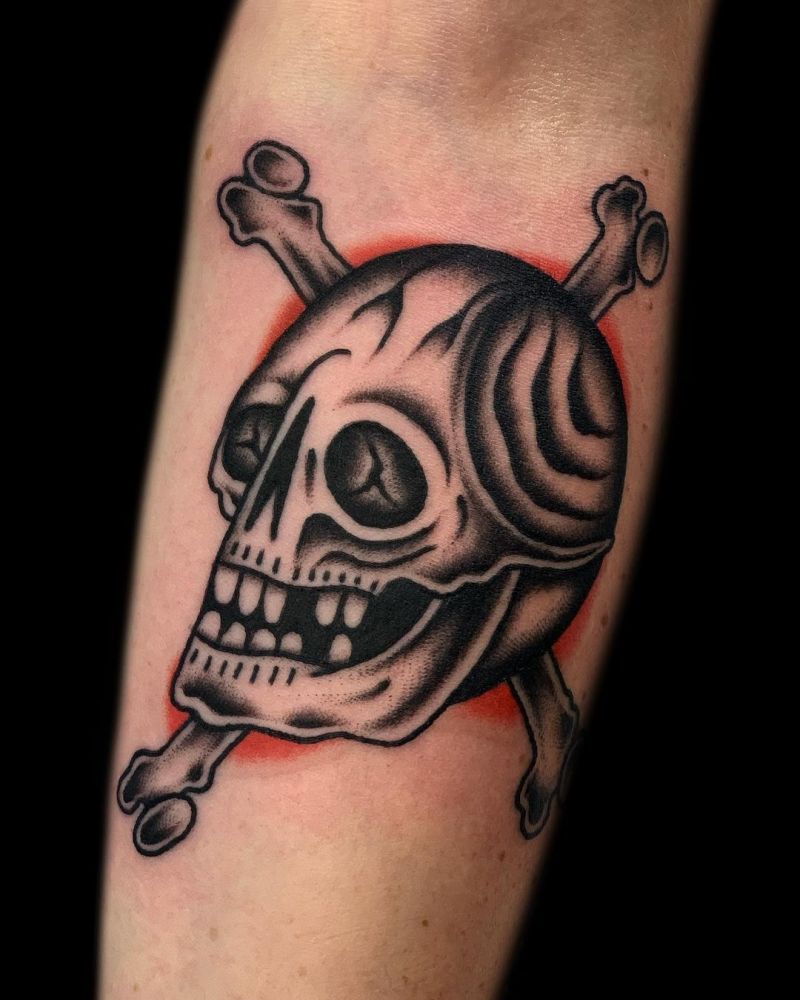 30 Gorgeous Skull and Crossbones Tattoos You Can’t Miss