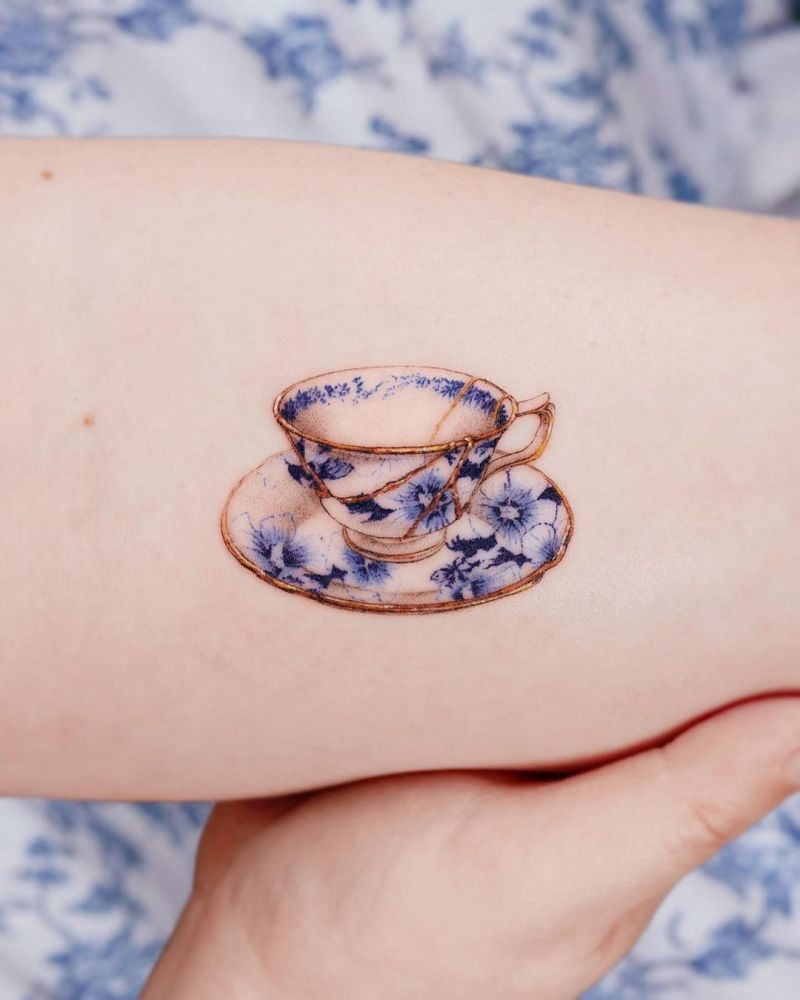 30 Pretty Cup Tattoos You Can’t Miss