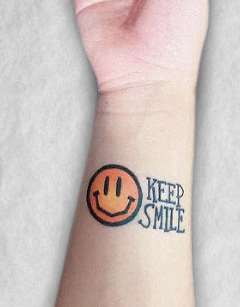 30 Pretty Smiley Face Tattoos You Can Copy