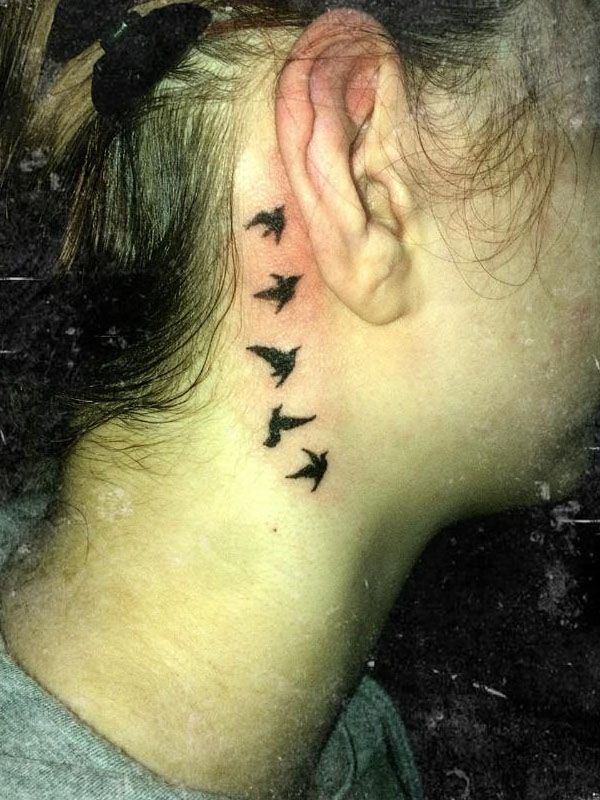 30 Pretty Flying Birds Tattoos to Inspire You