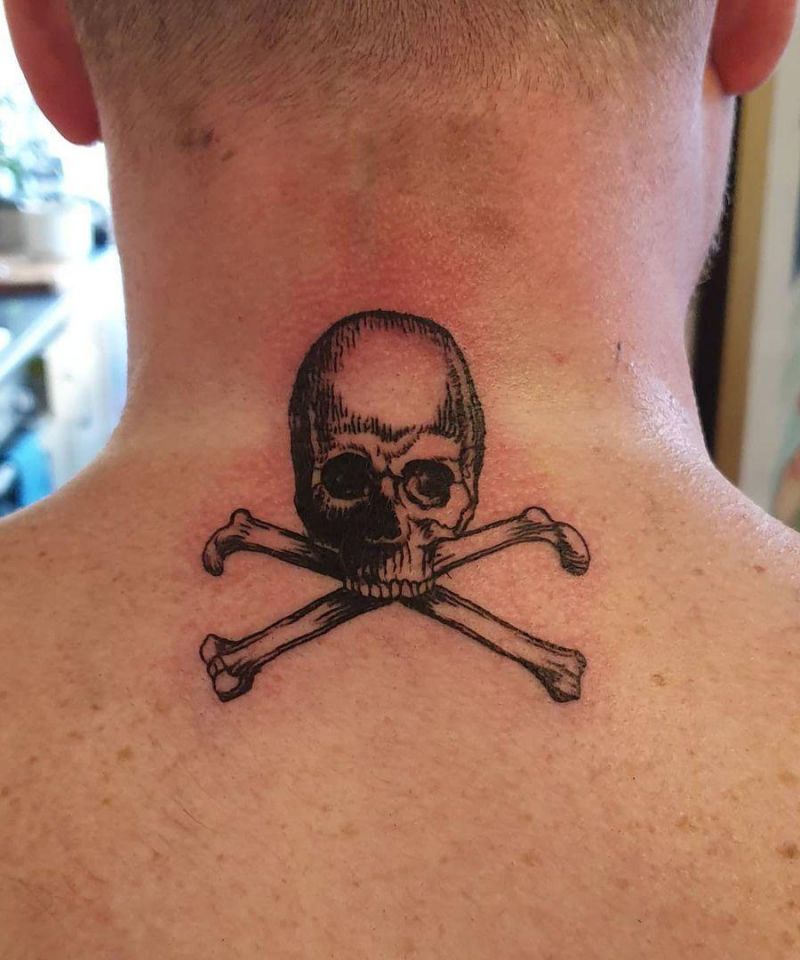 30 Gorgeous Skull and Crossbones Tattoos You Can’t Miss