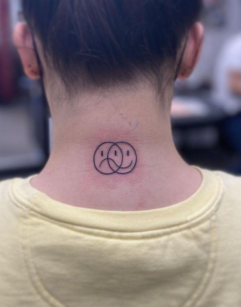 30 Pretty Smiley Face Tattoos You Can Copy