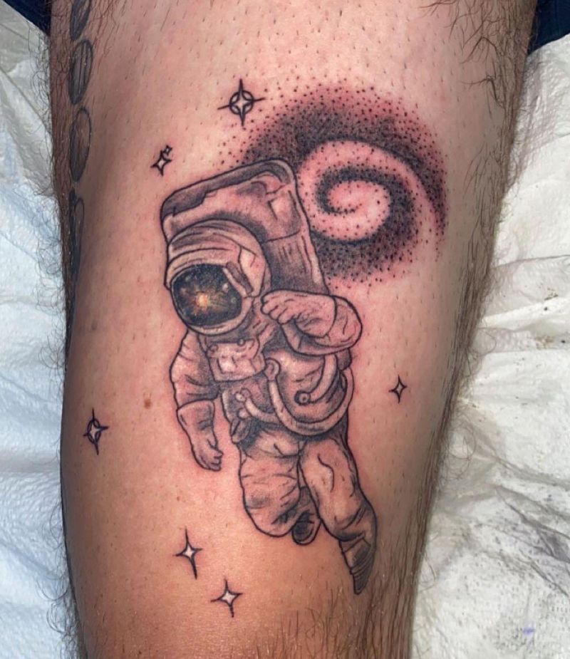 30 Pretty Astronaut Tattoos You Must Try