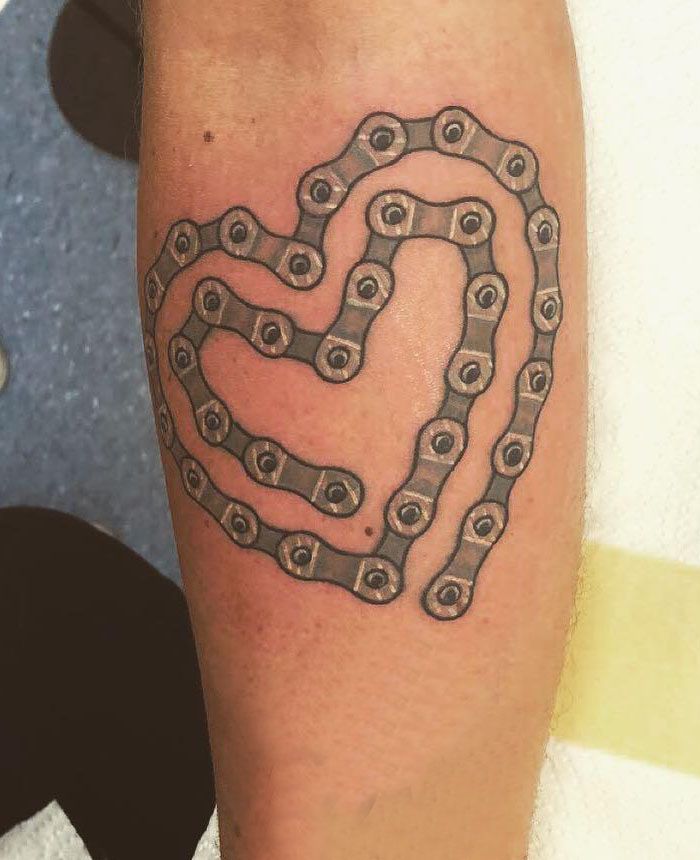 30 Pretty Bike Chain Tattoos You Can Copy