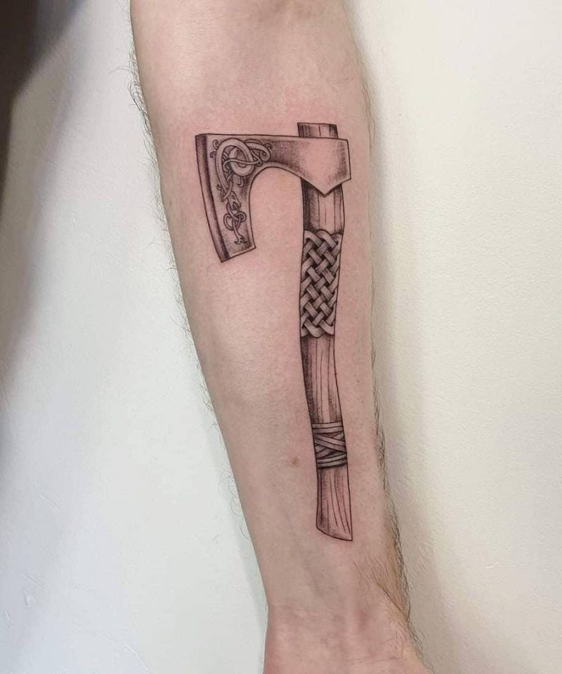 30 Gorgeous Hatchet Tattoos to Inspire You