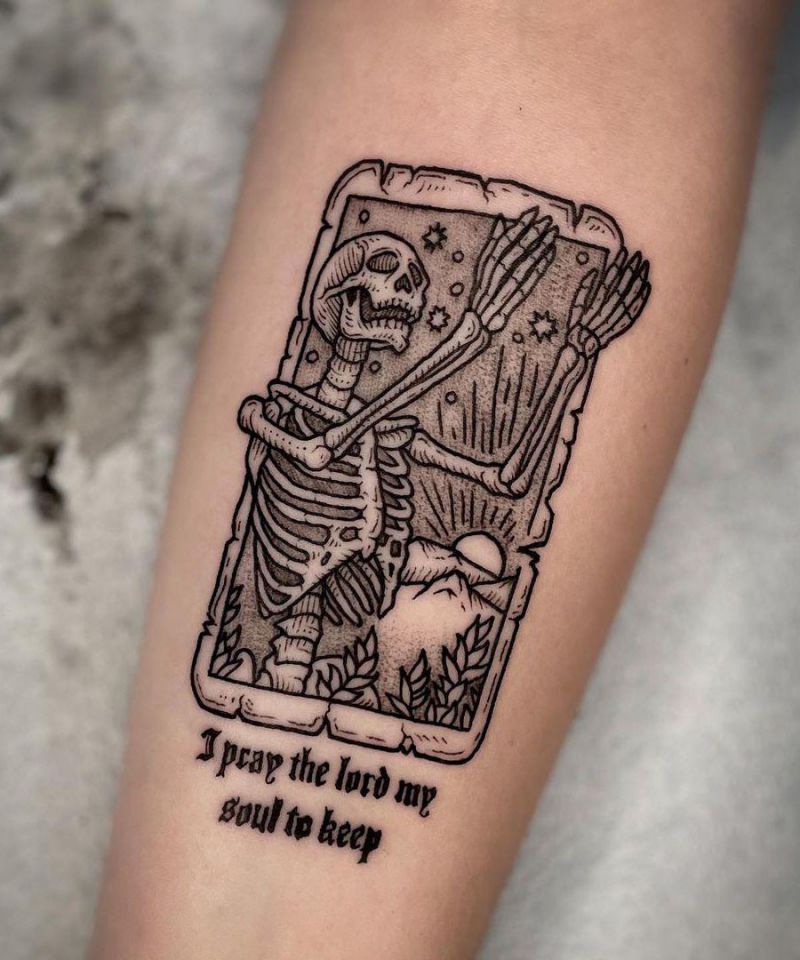 30 Pretty Tarot Tattoos You Can Copy